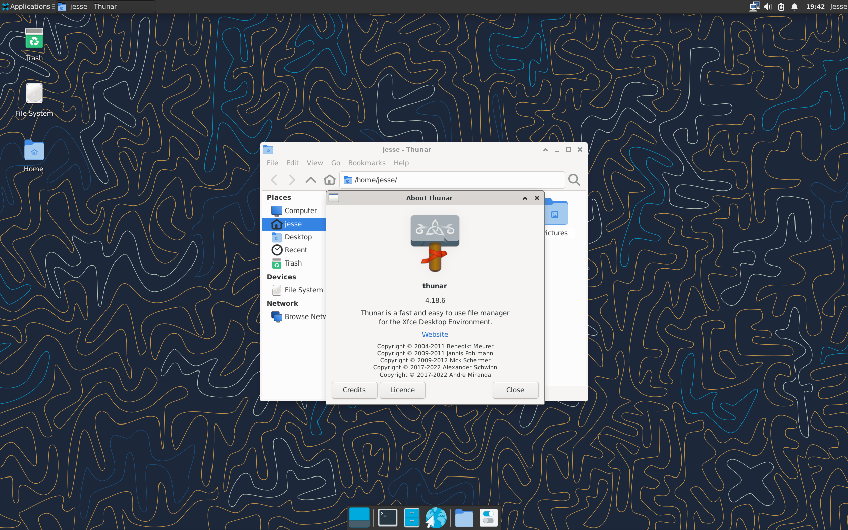 Void desktop screenshot: 20230628 thunar
