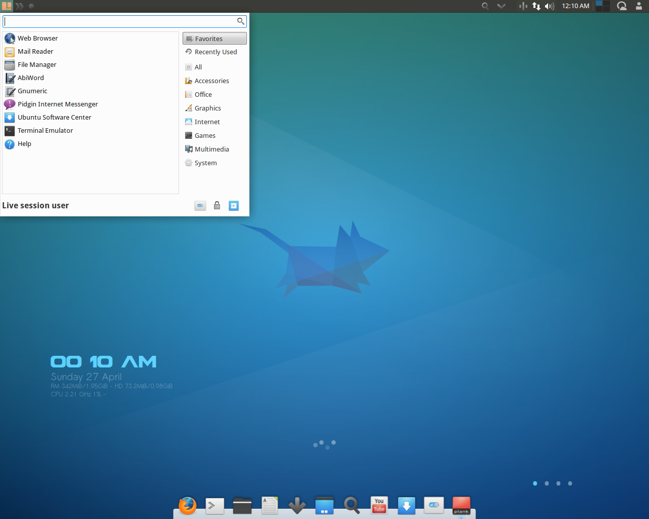 Voyager desktop screenshot: 14.04