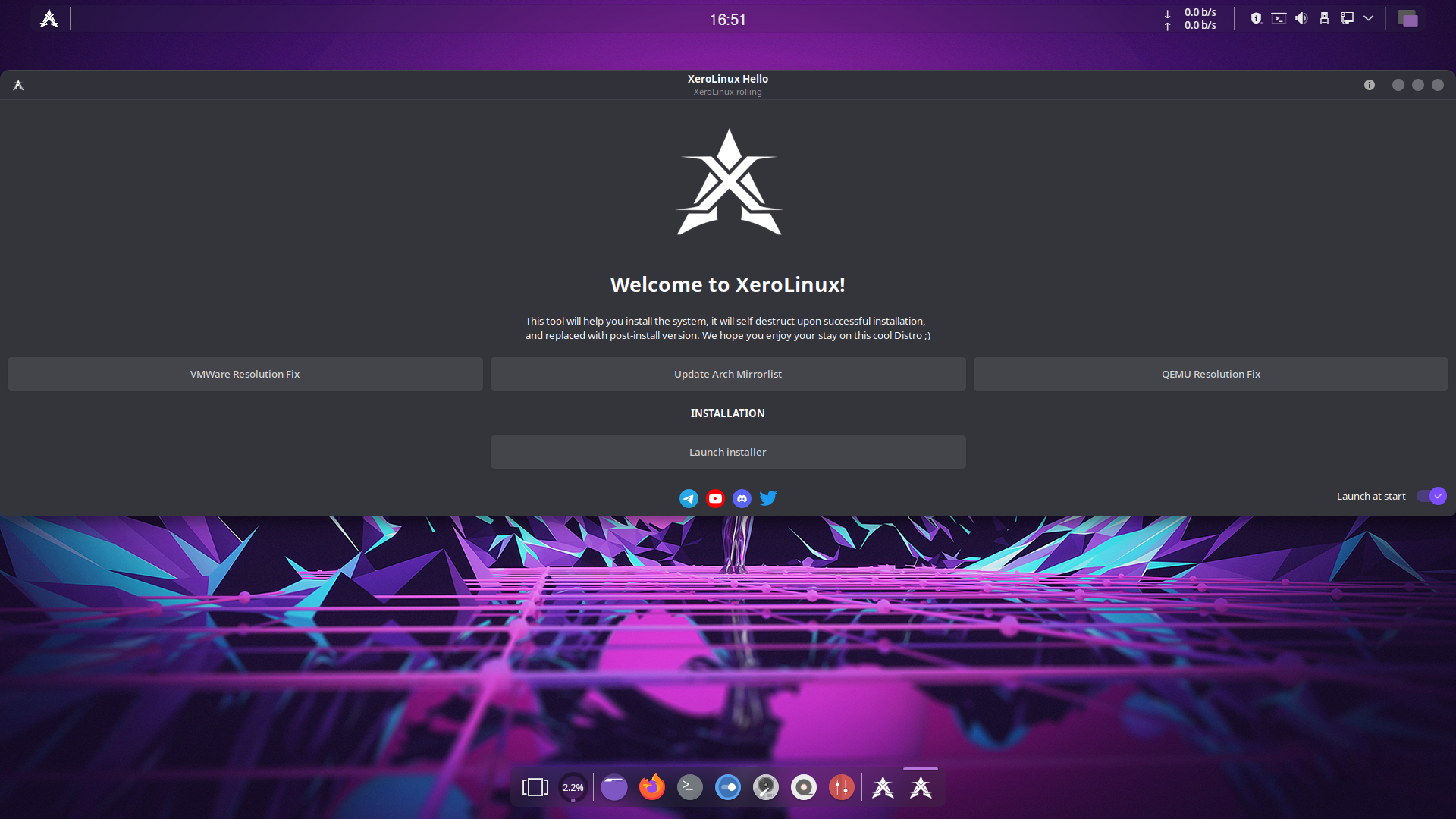 XeroLinux desktop screenshot: 2022.09 welcome